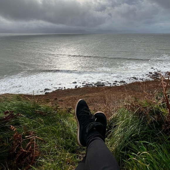 Meet your Posher, Erica 🇬🇧🇮🇪🇺🇸🫶🏻 - Picture 13 of 15